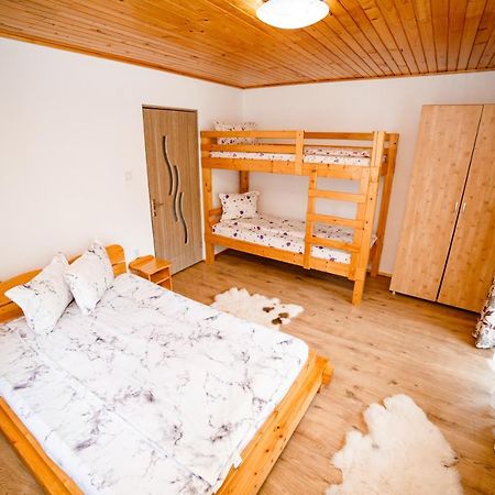 Casa Tudor Topliţa المظهر الخارجي الصورة